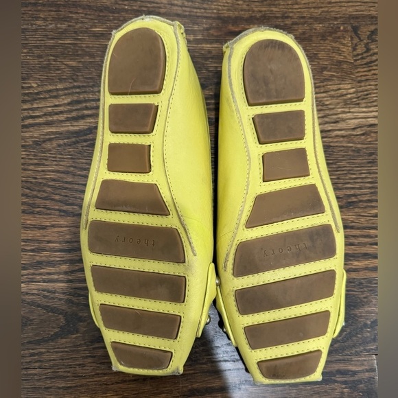 Theory Minerva Leather Yellow Lemon Flats Moccasin Size 38.5 - Picture 3 of 11